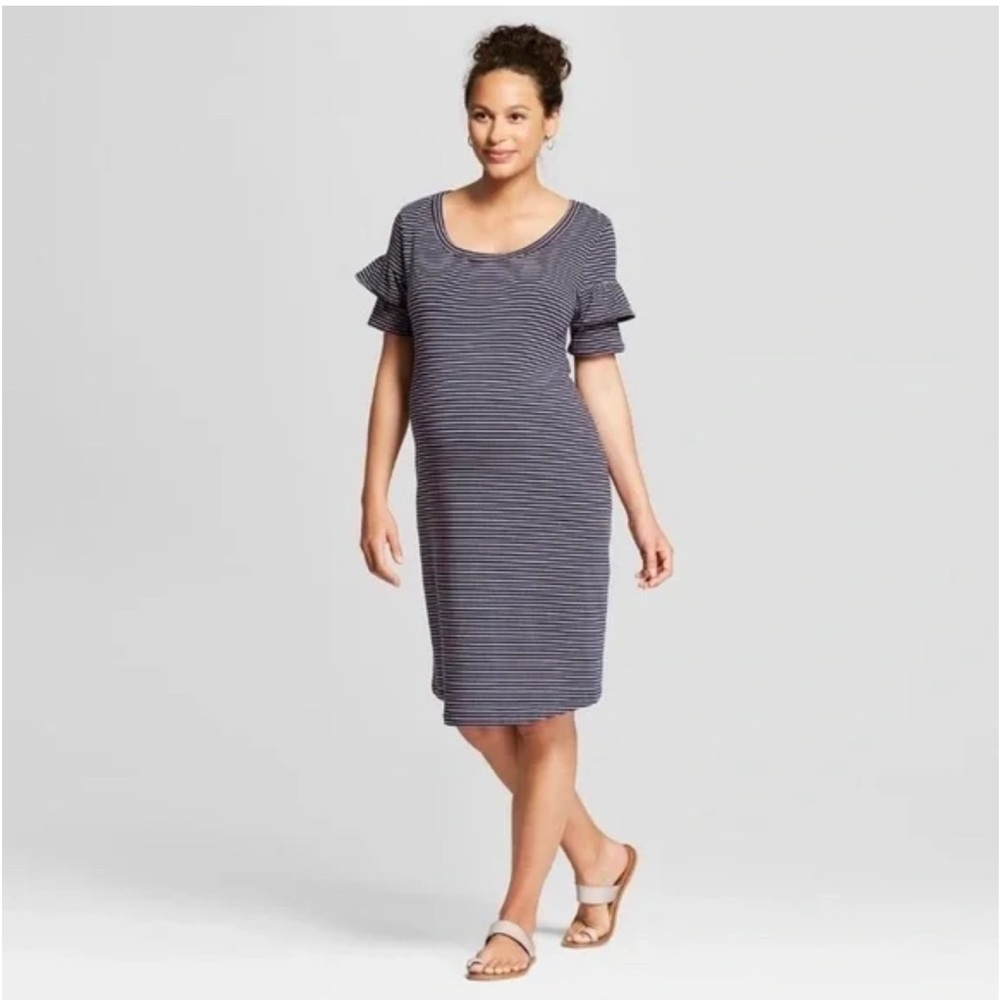 Isabel Maternity Striped Short Ruffled Sleeve Dress - S